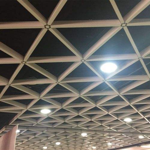 200X200铝格栅吊顶的优雅与实用 - 建筑材料深度解析